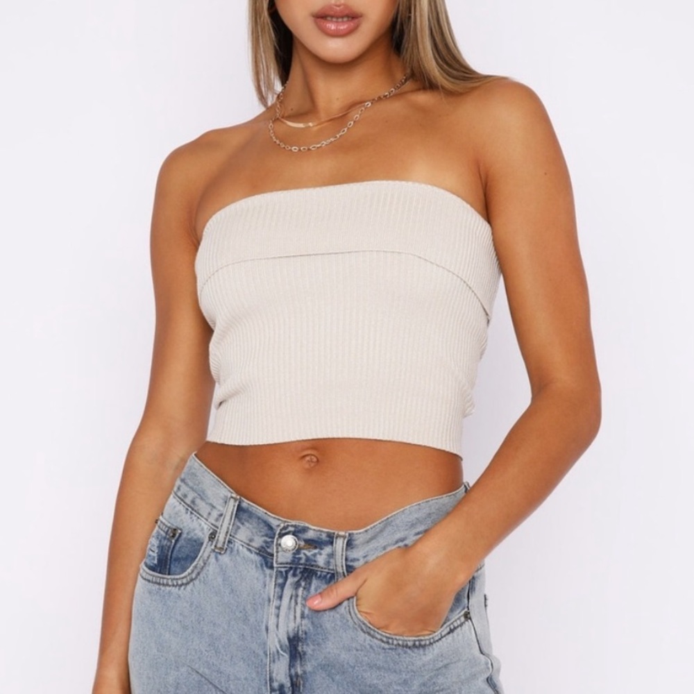 White fox neutral feelings knit top